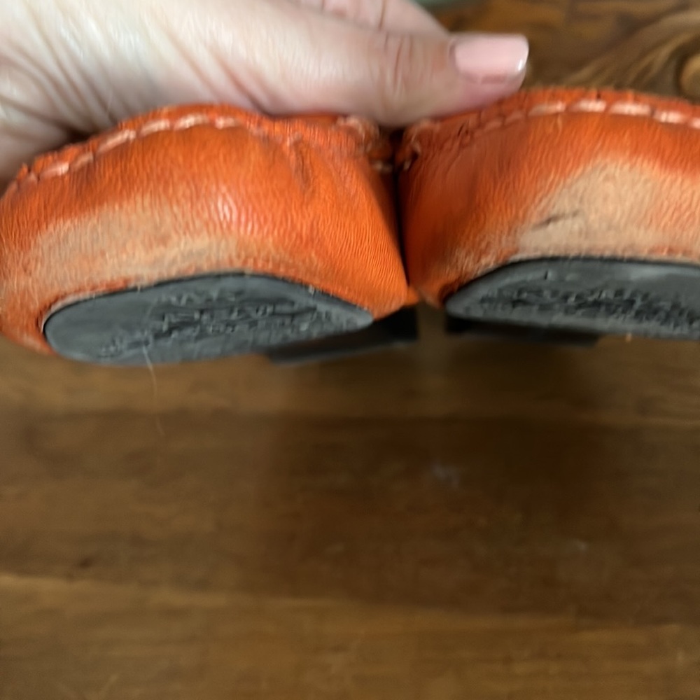 Michael Kors slip on leather shoes - Picture 4 of 9